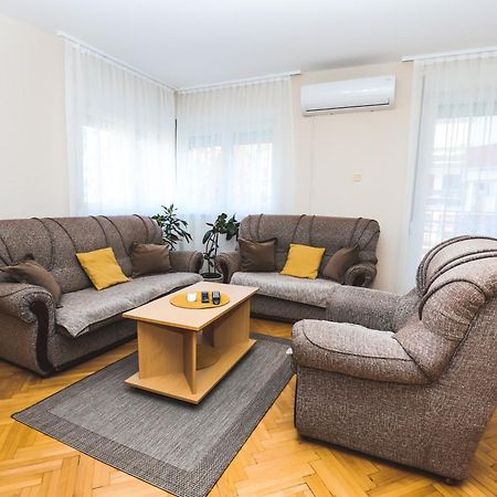 Lotus Apartman Vrnjačka Banja Kültér fotó