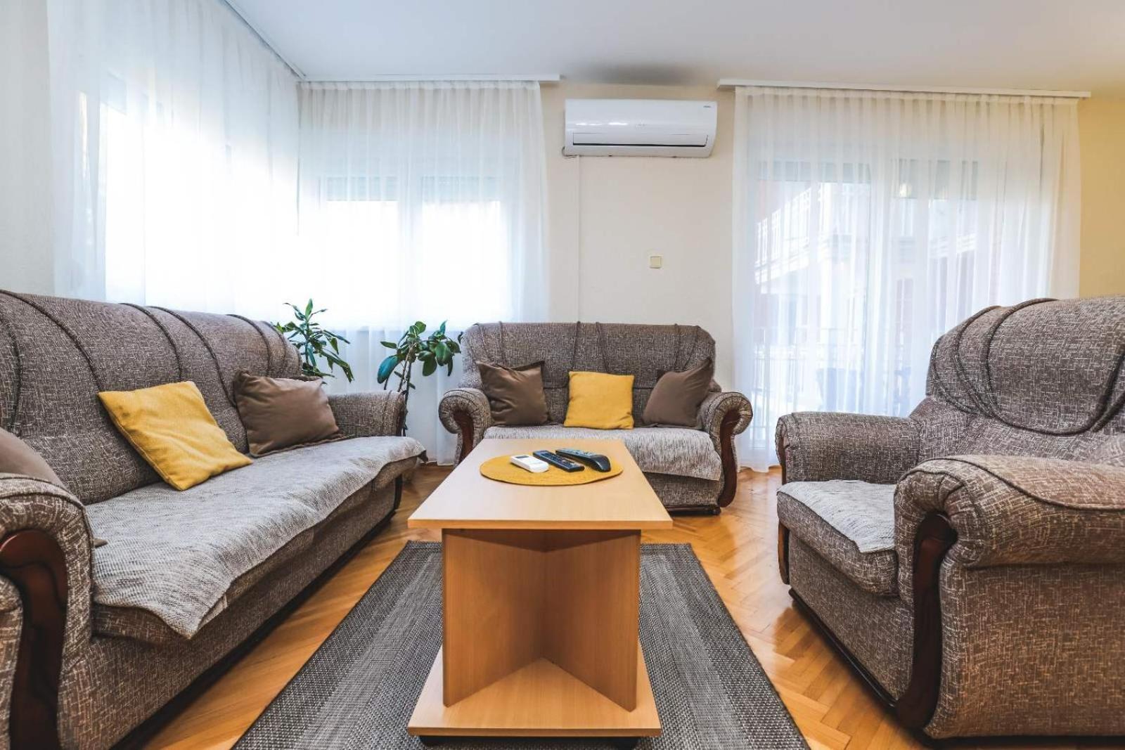 Lotus Apartman Vrnjačka Banja Kültér fotó